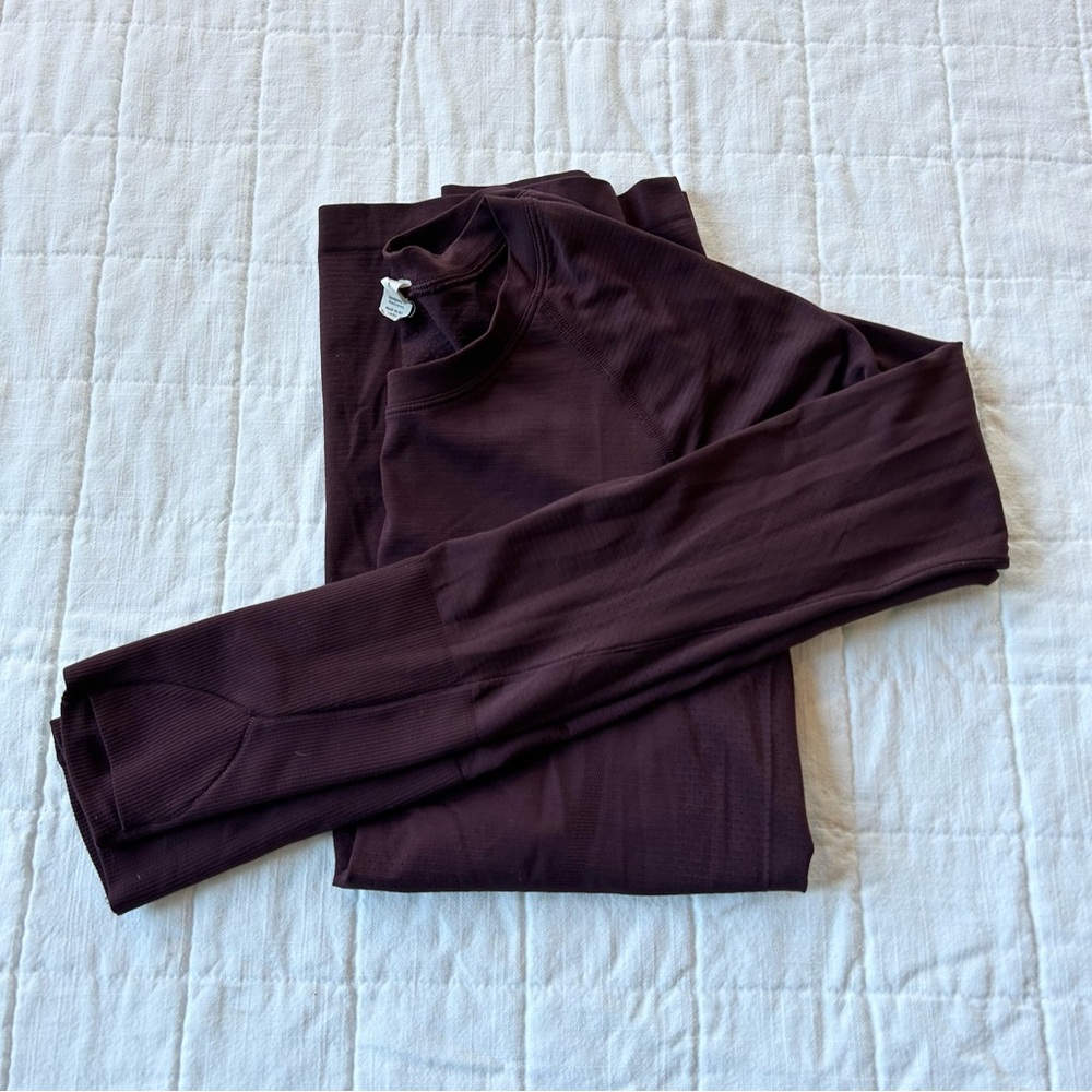 Lululemon Swiftly Breathe Long Sleeve - Picture 5 of 6